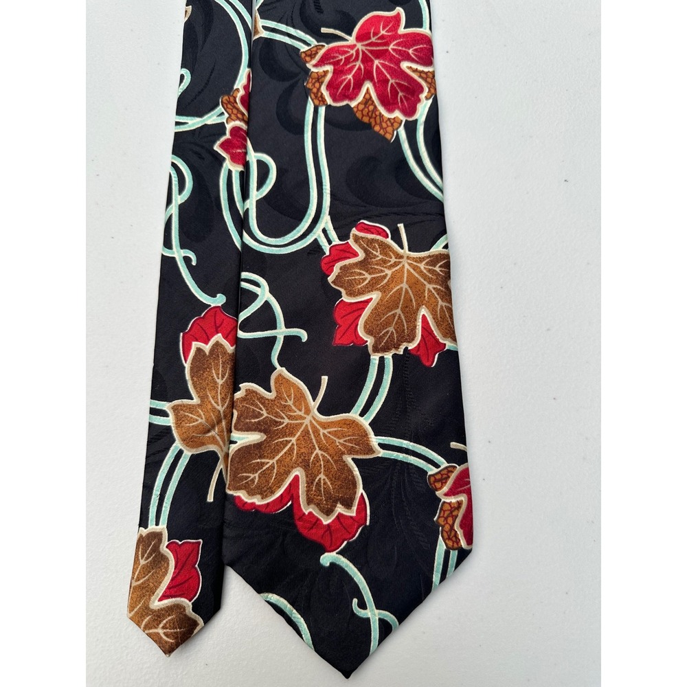 Bugatti Mens Necktie 100% Italian Silk Black Autumn Maple‎ Leaf Floral Wide 4"